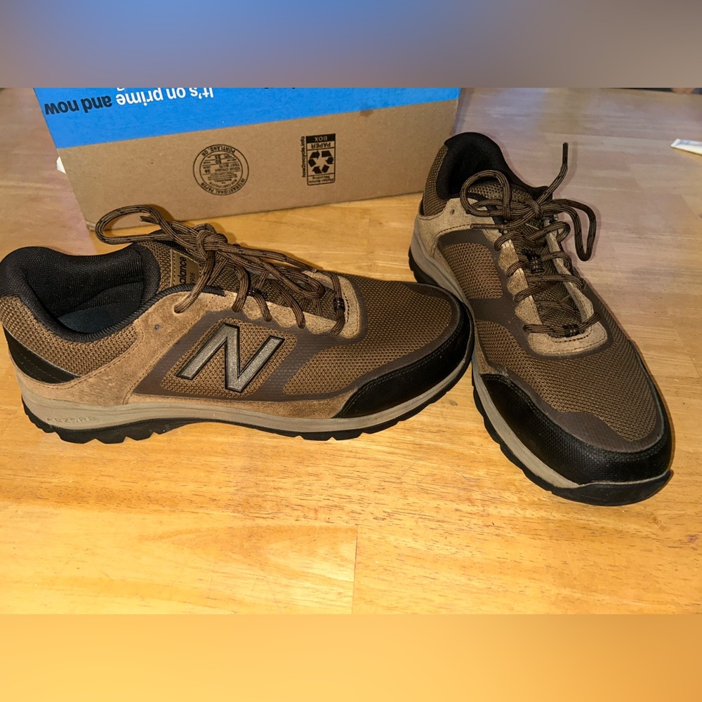 New Balance MW669BR men’s 11 walking hiking shoes brown tan black - Picture 1 of 10